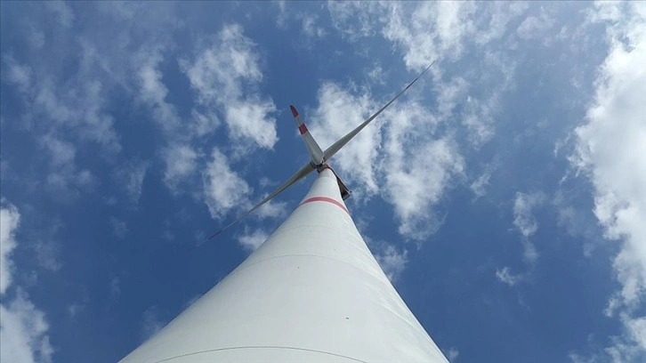 Dünyanın en şişman çokluk üstü rüzgar santrali işletmeye alındı
