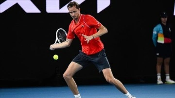 Avustralya Açık'ta akıbet dü senenin finalisti Medvedev 3. turda elendi