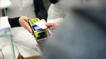 BDDK kartlı ödemelerde temassız muamele limitini artırdı