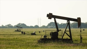Brent petrolün varil fiyatı 80 doların dibine düştü