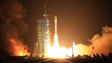 Çin uzay istasyonuna dünkü taykonot kadrosunu yolladı