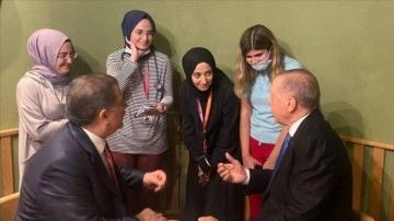Doktorlar zat haklarını da havi tensikat düşüncesince Cumhurbaşkanı Erdoğan'a teşekkürname etti
