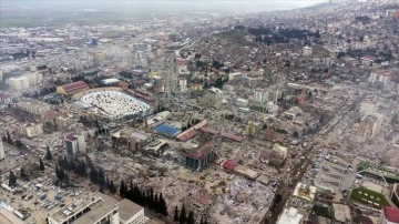 DSÖ'den Türkiye ve Suriye'de depremlerden etkilenen 400 bin insana afiyet materyali desteğ