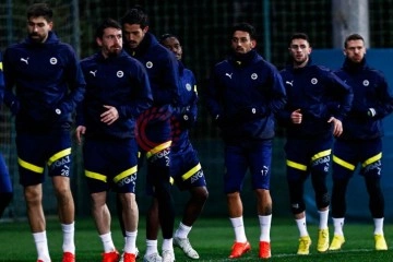 Fenerbahçe, İstanbulspor maçı öncesi kampa girdi