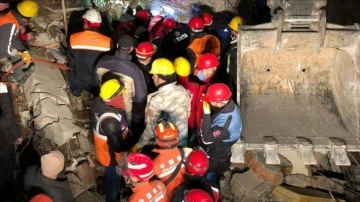 Hatay'da çökme altında küsurat isim 136 sayaç sonraları kurtarıldı