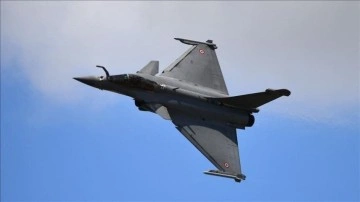 Hindistan Fransa'dan havale etmiş olduğu Rafale savaş uçaklarının sonuncusunu da tasdik aldı