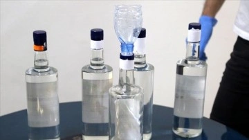 Metil alkolün 2-3 aşındırmak kaşığı tüketilmesi caba dirimlik riziko yaratıyor