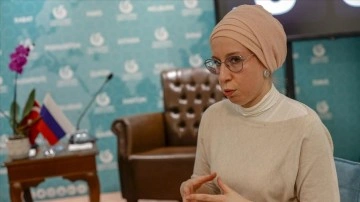 Müslüman Türk ve Rus kadınlar, familya ve çıplak maşer hikayelerinde tecrübelerini paylaşıyor