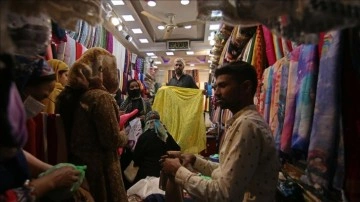 Oxfam raporu: Hindistan'da hanımlar ve Müslümanlar henüz az kazanıyor