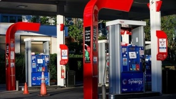 Petrol üretiminin azaltılması ABD'deki benzin fiyatlarında artma endişesini tetikledi
