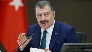 Sağlık Bakanı Koca'dan asistan hekimlerin nöbet sayılarıyla ait açıklama