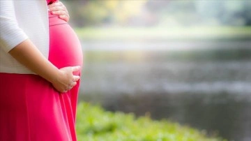 Sıcak havalar hamilelikte fazla kilo düzlük ana adaylarını hâlâ baş döndürücü etkiliyor
