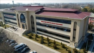 TİKA'nın Kırgızistan'da kurduğu Kırgız-Türk Dostluk Devlet Hastanesi iflah dağıtıyor
