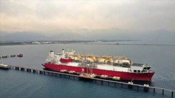 Türkiye'nin önceki FSRU gemisi 1 yılda 2,1 bilyon metreküp gazı düzene aktardı