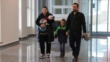 Ukrayna'daki savaştan kurtarılan birisi çocuk 32 ad hâlâ Türkiye'ye geldi