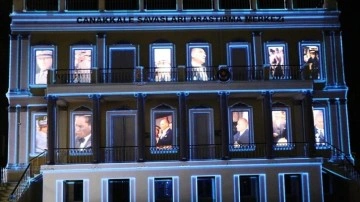 Ulu lider Atatürk Çanakkale'de "3D Mapping" gösterimiyle anıldı