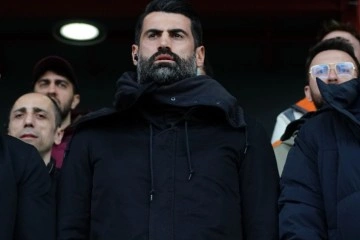 Volkan Demirel, Pendikspor-Tuzlaspor mücadelesini tribünden takip etti