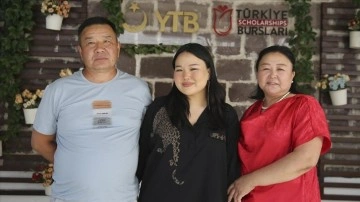 YTB, Moğolistanlı öğrenciyi 3 sene sonradan cevaz töreninde ailesiyle buluşturdu